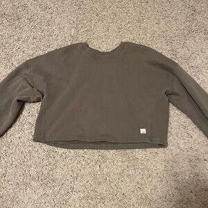 Vuori cropped sweatshirt